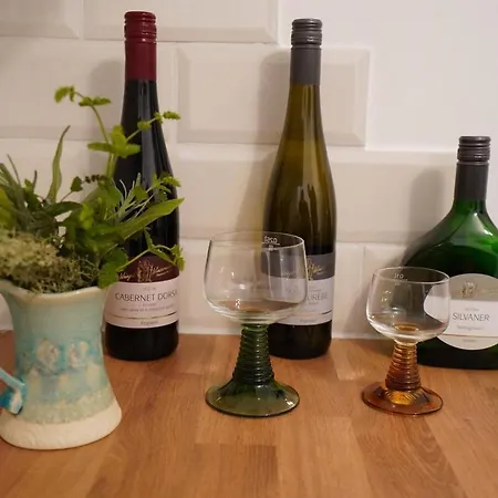 Klein & Fein - Small & Beautiful 公寓