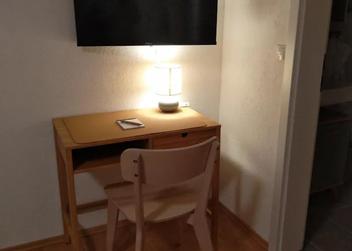 公寓 Klein & Fein - Small & Beautiful *